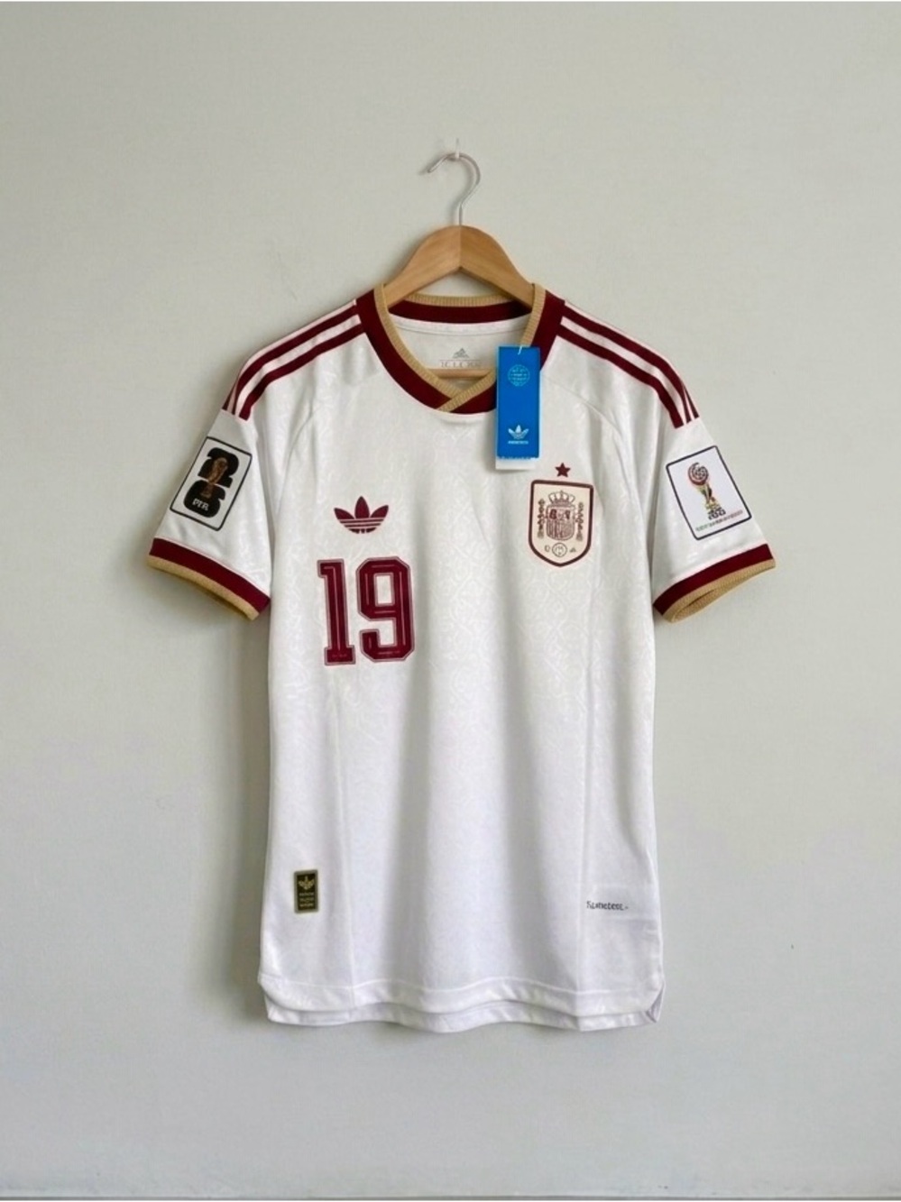 Lamine Yamal # 19 Spain 2026 Player  Version Away Jersey Size Large